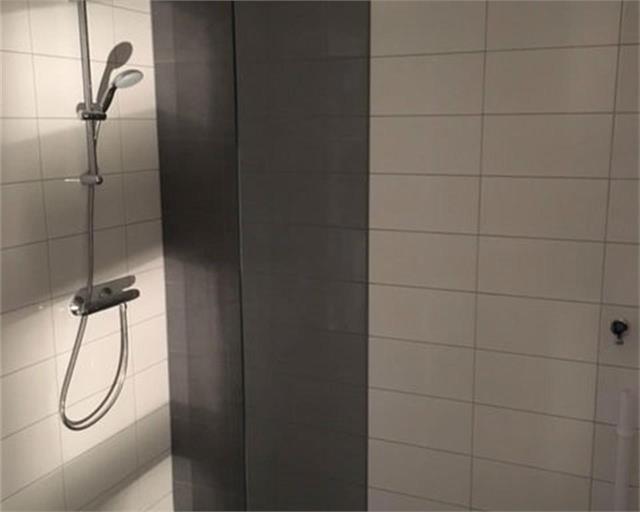 wonen-in-het-voormalige-belastingkantoor-in-heerenveen-3