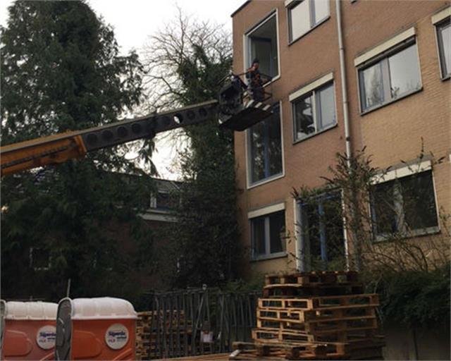 wonen-in-het-voormalige-belastingkantoor-in-heerenveen-5